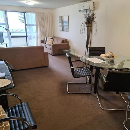 Oceanside Resort & Twin Towers Mount Maunganui Esterno foto
