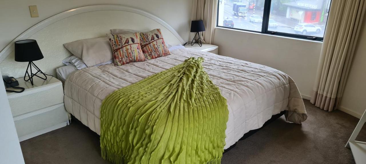 Oceanside Resort & Twin Towers Mount Maunganui Esterno foto