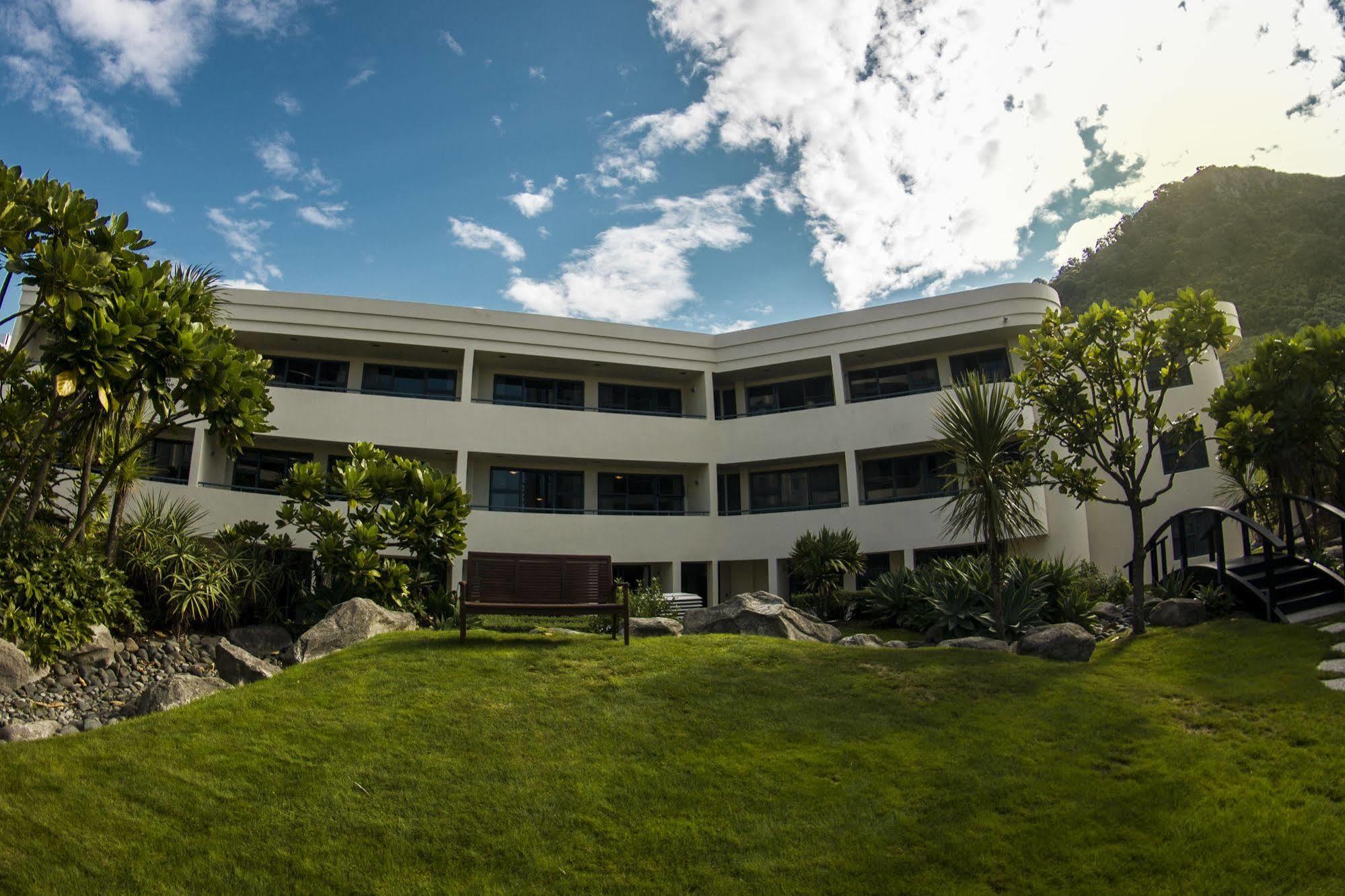 Oceanside Resort & Twin Towers Mount Maunganui Esterno foto